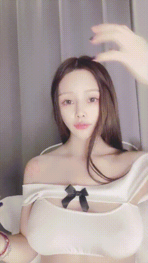 女神尺度突破！终于露脸了~好美【涩柠】道具狂插！爽死了~