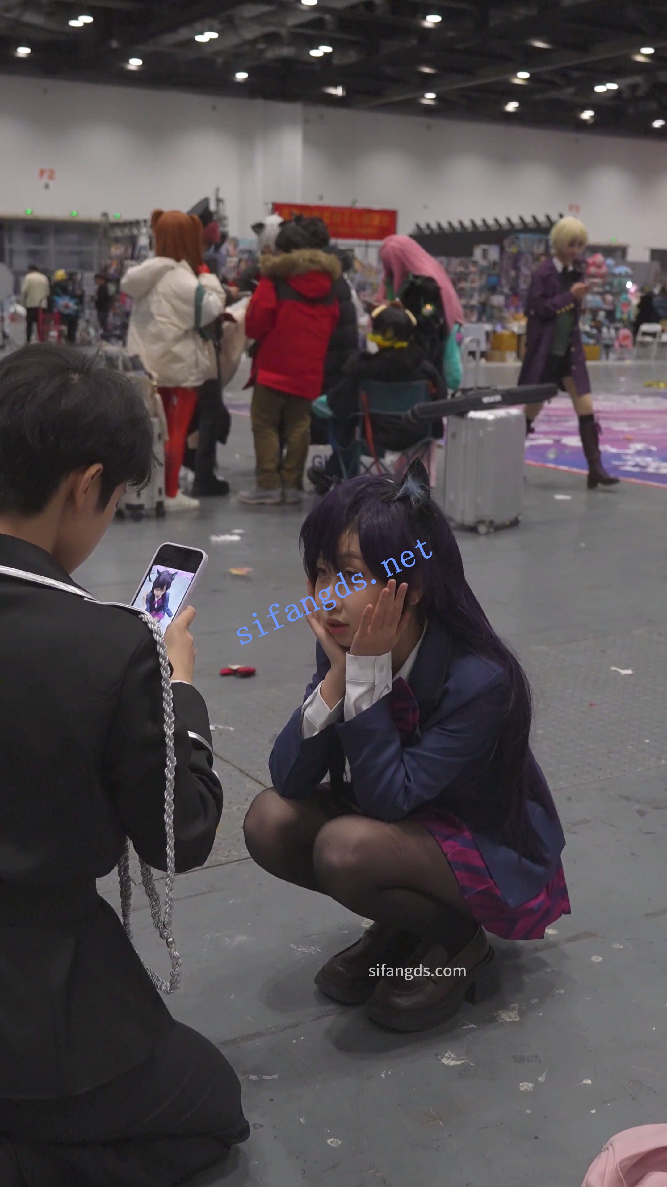 【xxn-316】两位制服jk猫耳cos美女..黑丝花内对着镜头弯腰