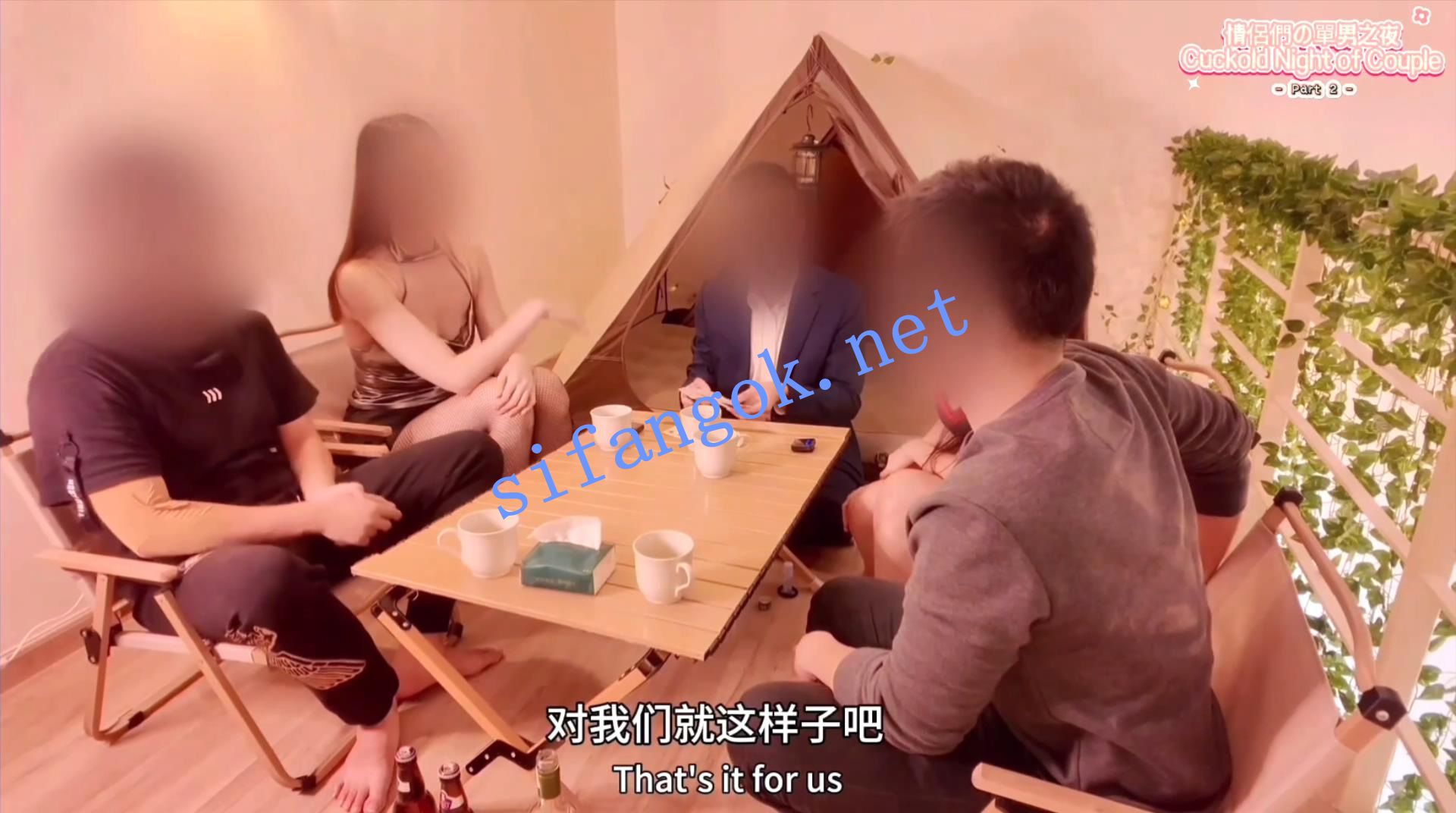 极品绿帽淫妻模特【moonstar】付费福利，情侣们的单身之夜