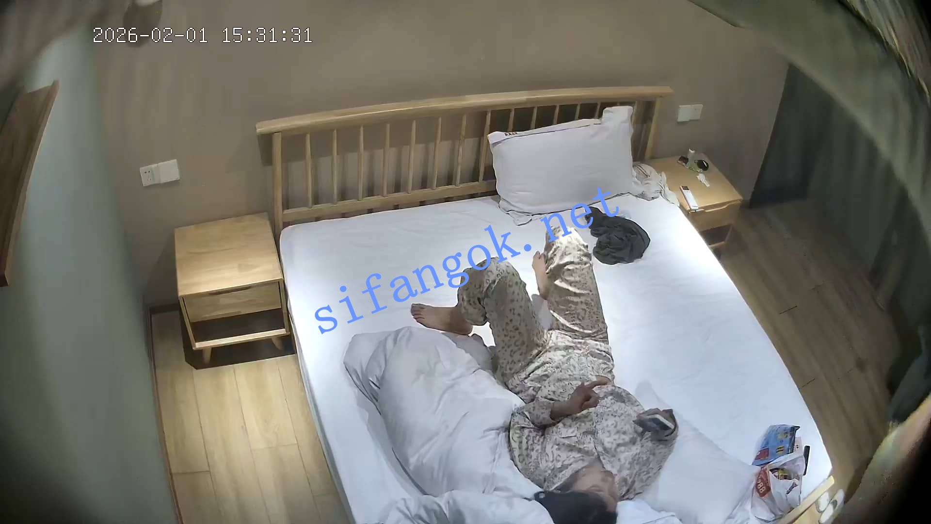 ❤️20260201❤️舔逼狂魔把气质女友舔的意乱情迷一脸的享受