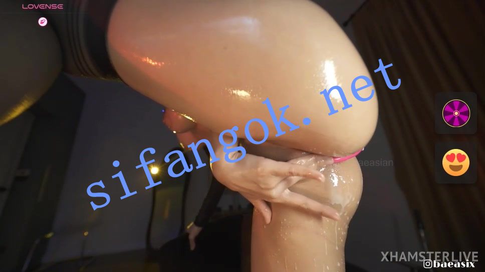 ST绝活美女，Stripchat【baeasian】圆润的大屁股贴屏爆插