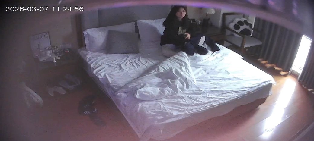 ⏪酒店偷拍⏩清纯女大被男友啪啪多次