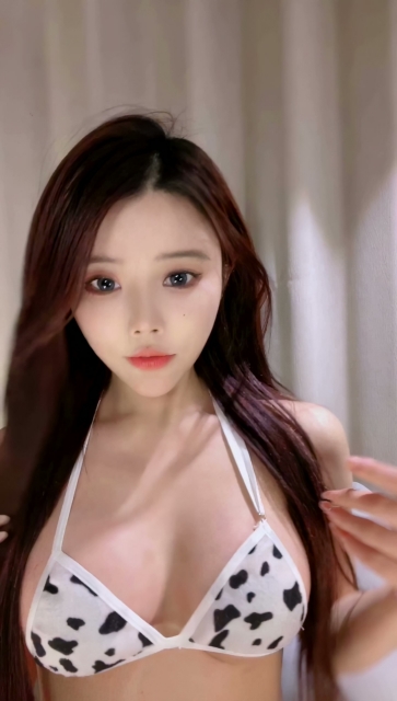 绿茶主播【初野艿/大乔Auu】最新流出一对一