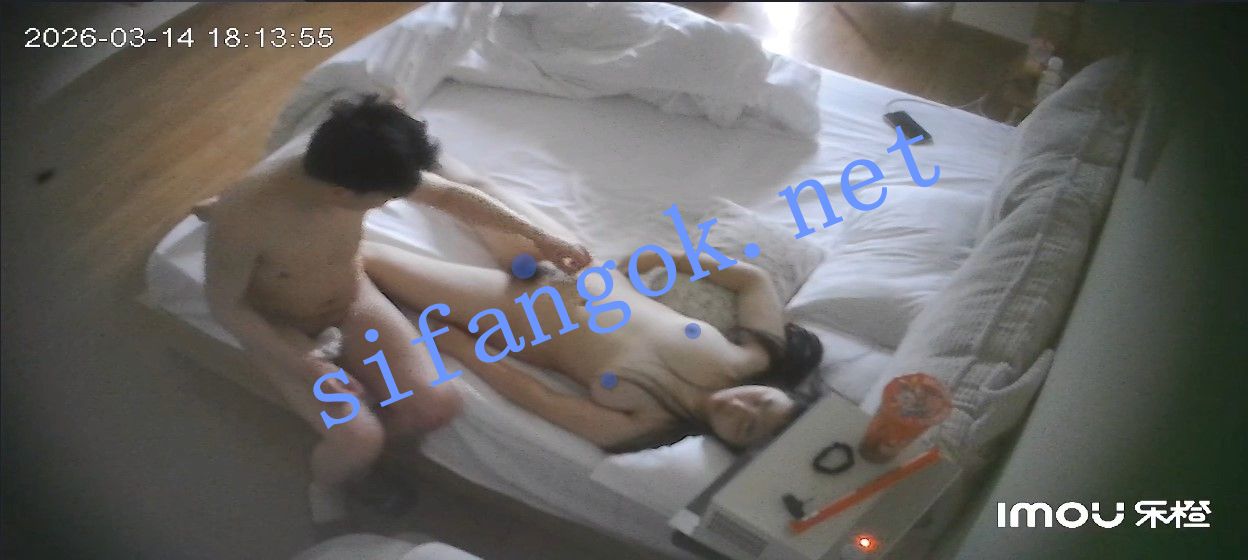 ⏪酒店偷拍⏩极品女大被男友鸡巴插嘴后猛操