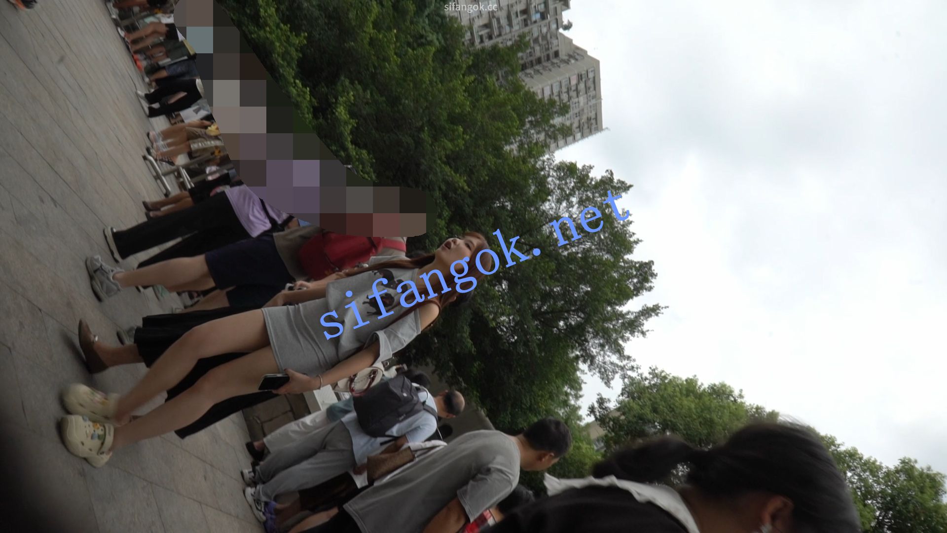 （空城原创）高颜值长腿超短包臀裙小骚货，白N紧裹肥臀