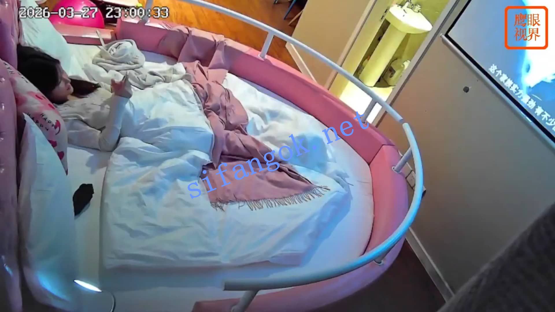 ❤️20260328❤️鹰钩鼻气质美女和中年男人酒店内的啪啪两场