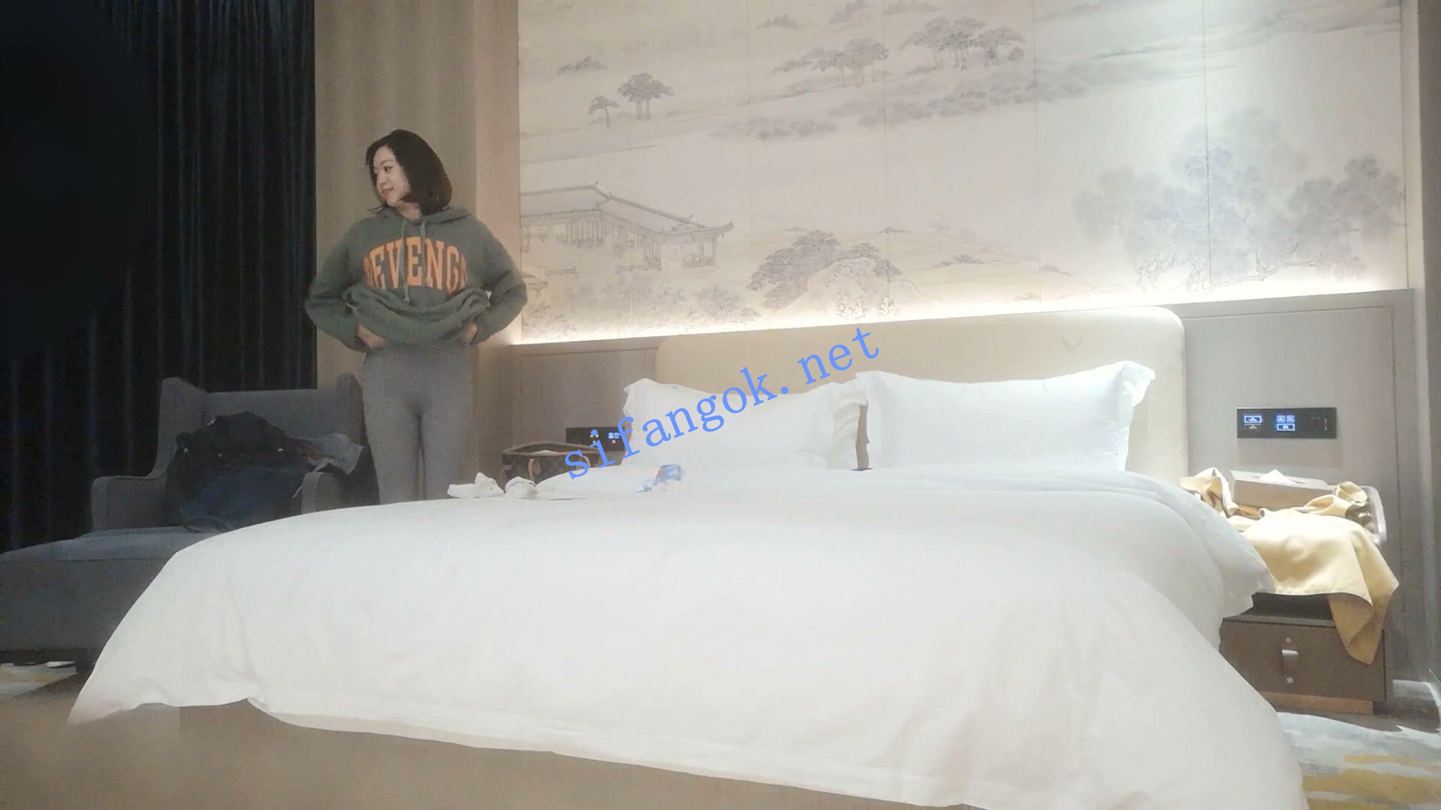 顶级180cm超级女神兼职外围最萌身高差~爆菊 已退圈 下